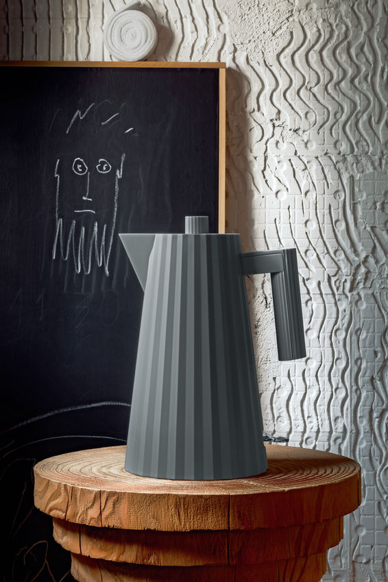 Alessi Electric Kettle Plissé - Black